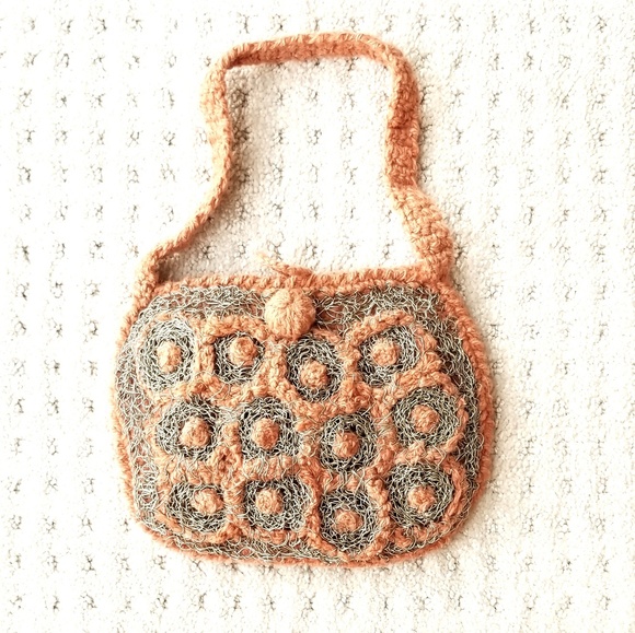 VINTAGE Handmade Wool Clutch - Picture 4 of 6